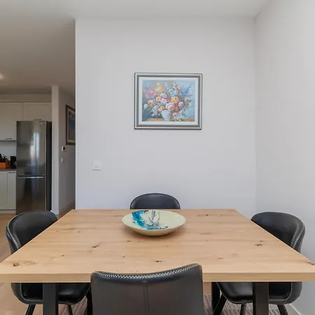 Luna Apartman Zadar